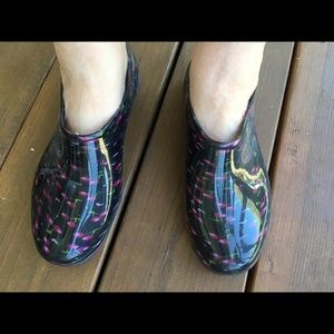 Gardening clogs